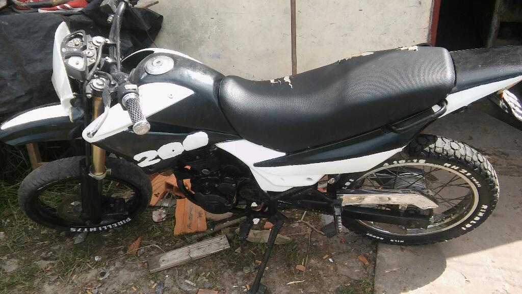 Canbio por Otra Moto