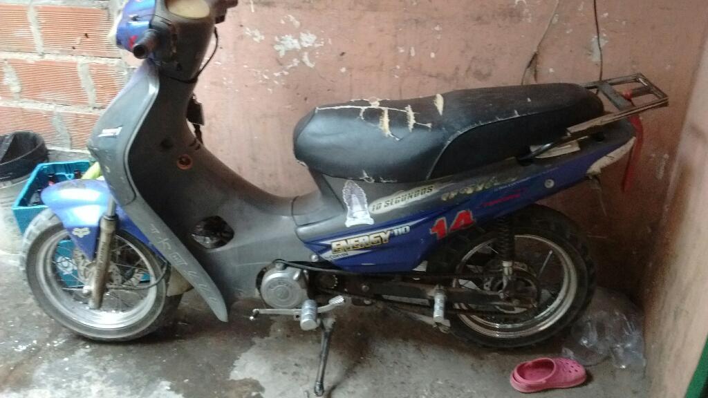 Vendo Moto Tuning 110…solo Papeles Orige