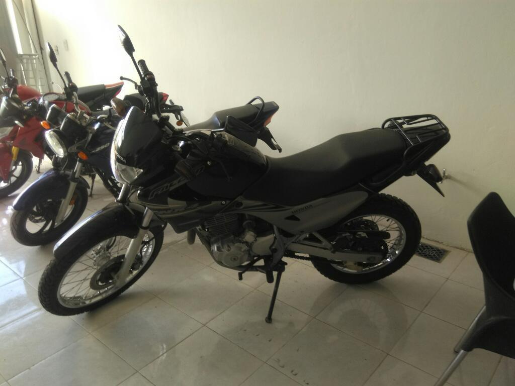 Honda Falcon 400 2010