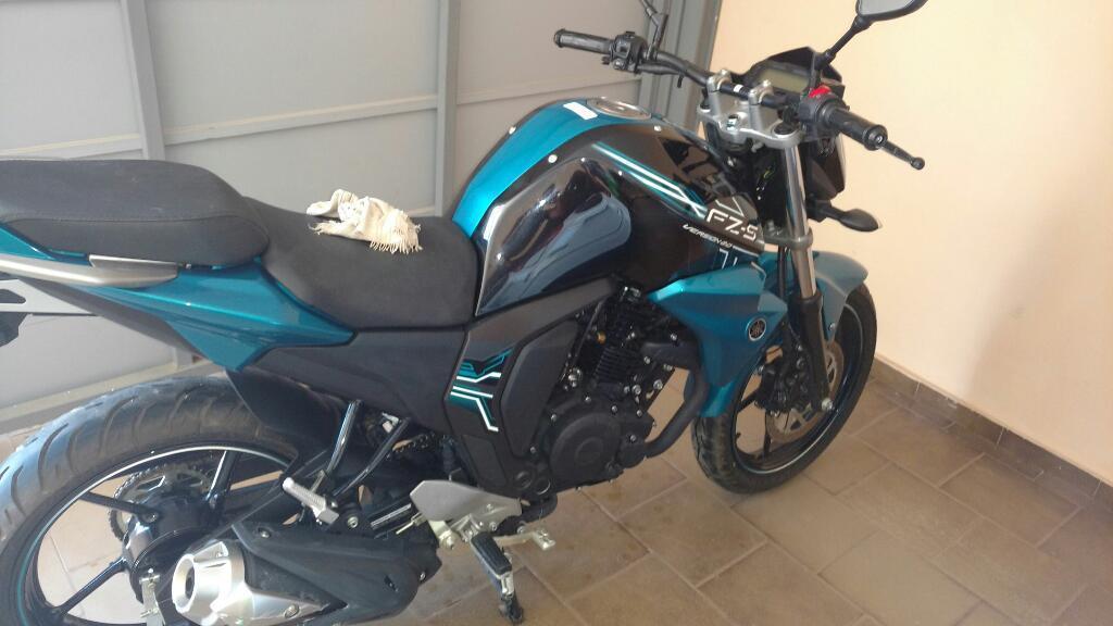 Vendo Yamaha Fz Fi Mod 2016. Kms 2000