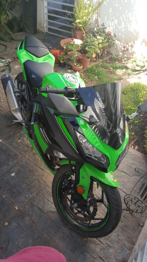 Kawasaki Ninja special edition 300cc 2013 3.000km