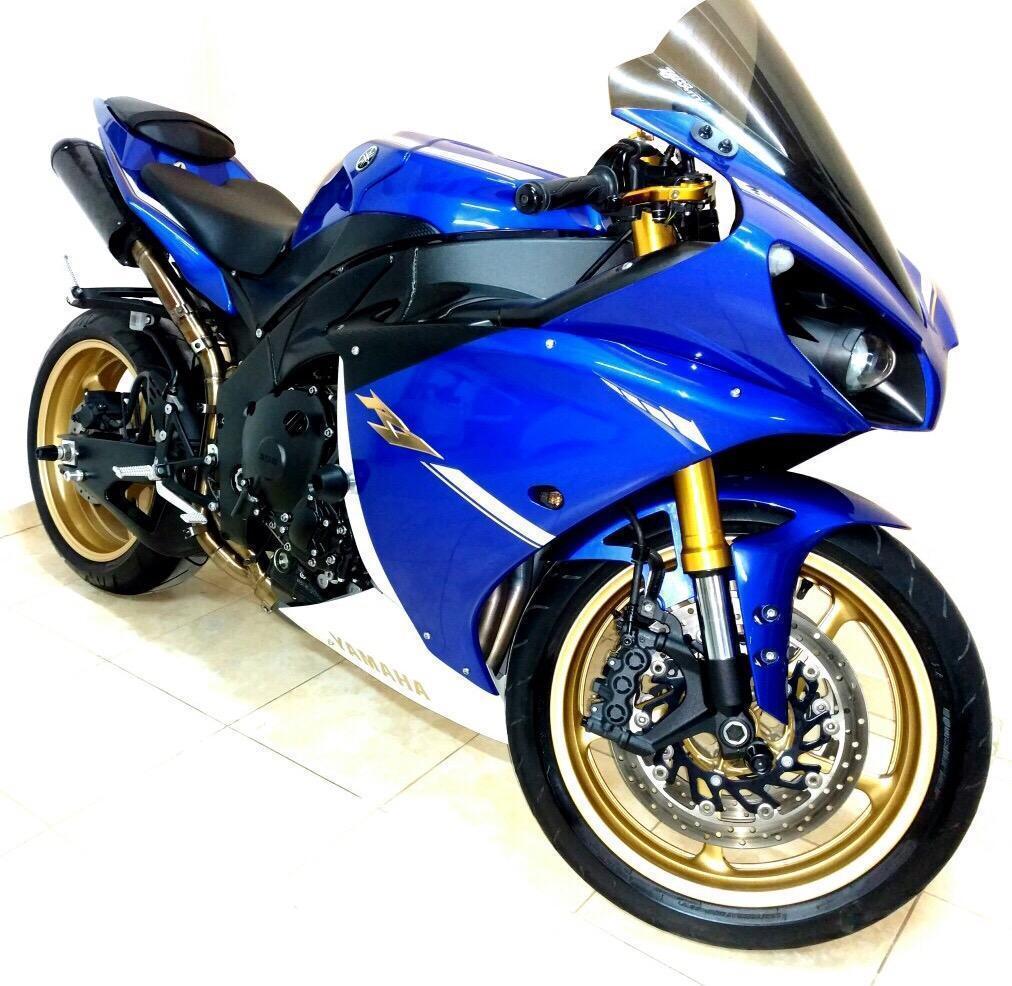 Yamaha R1 2013 Impecable