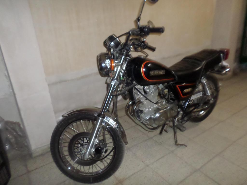 Vendo Suzuki 250