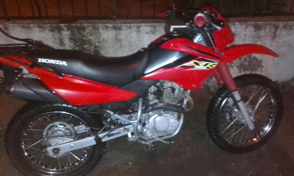 vendo xr125 modelo 2011