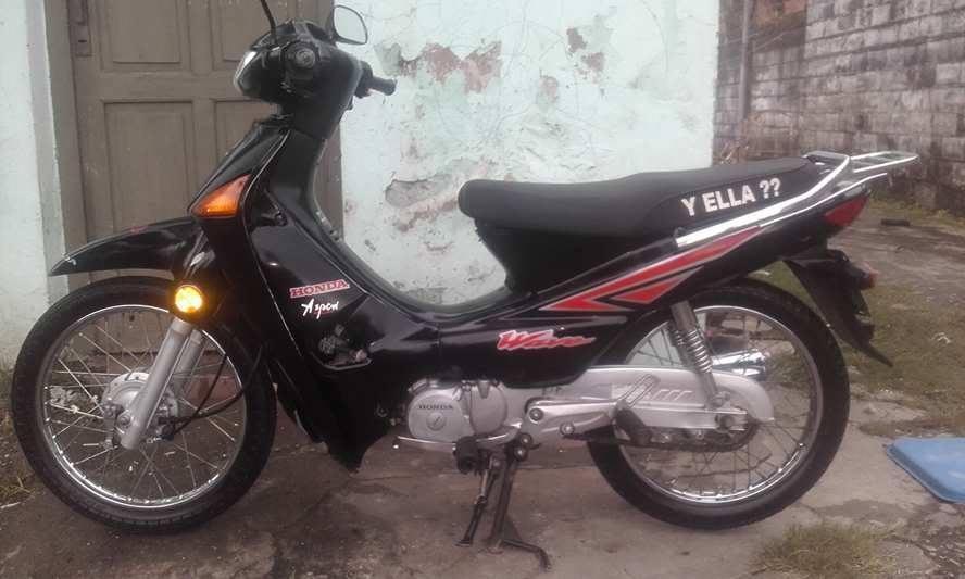 WAVE MODELO 2012 IMPECABLE CON TODOS SUS PAPELES EN ORDEN, EXCELENTE ANDAR MOTOR 10 PUNTOS