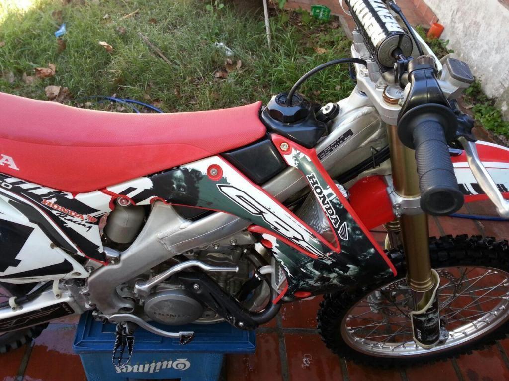 CRF 250 R 2010 CON PAPELES