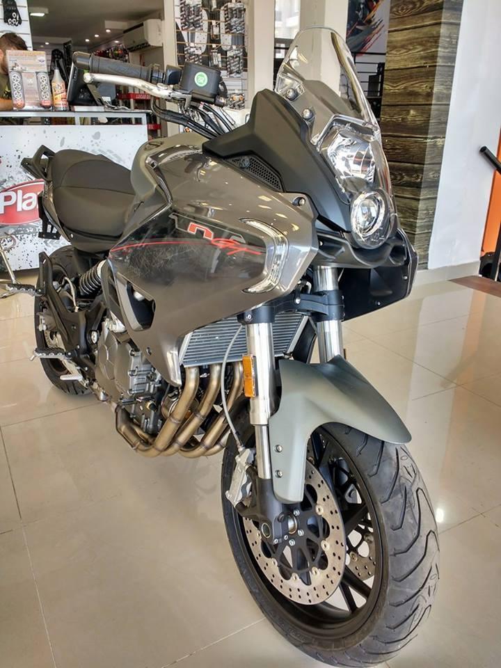 BENELLI 600 GT , TURISMO !! 4 CILINDROS 84 CV RECIBO TARJETAS ! BOTAS DE REGALO