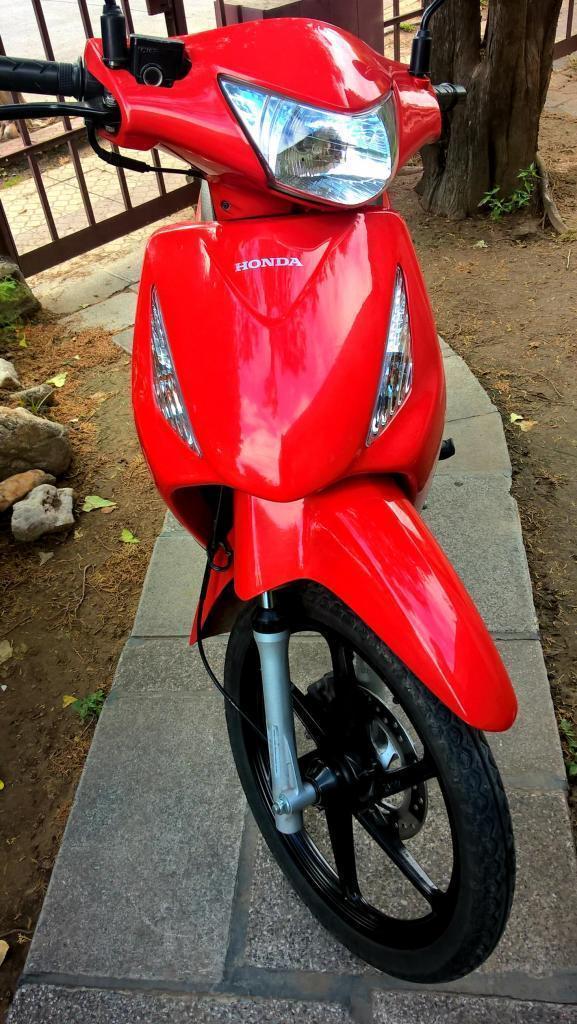 Honda Biz 125 modelo 2016 Hermosa una maquina !!!!!