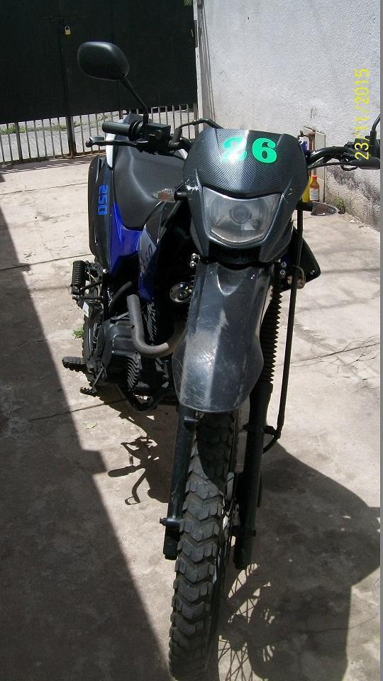 vendo SKUA motomel 250