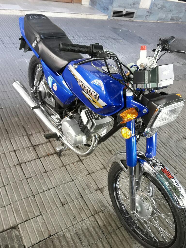 Suzuki 100 Modelo 2014 Impecable