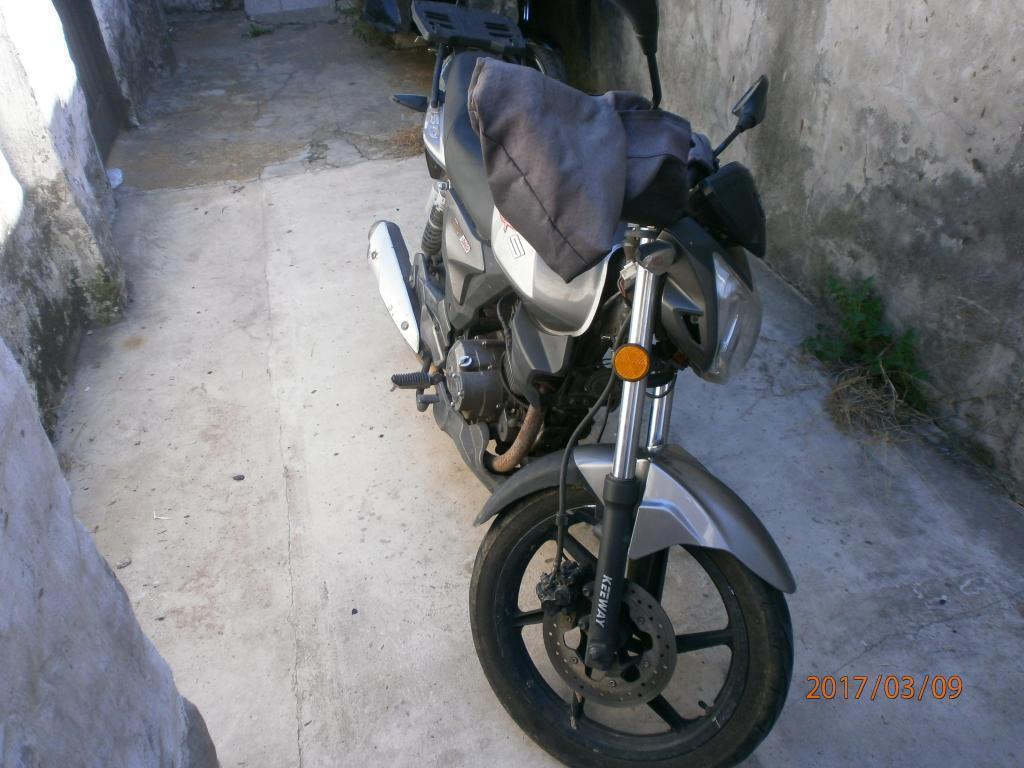 Vendo moto KEEWAY RKS 150 cc