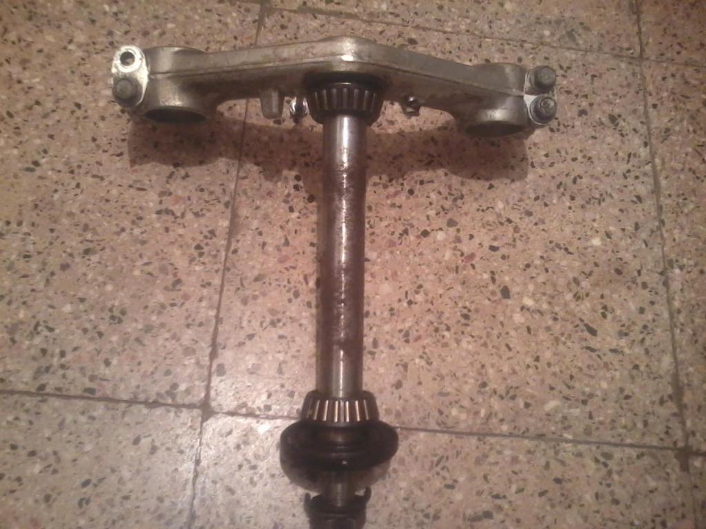 VENDO CRISTO INFERIOR DE KAWASAKI NINJA GPZ 400 R AÑO 88