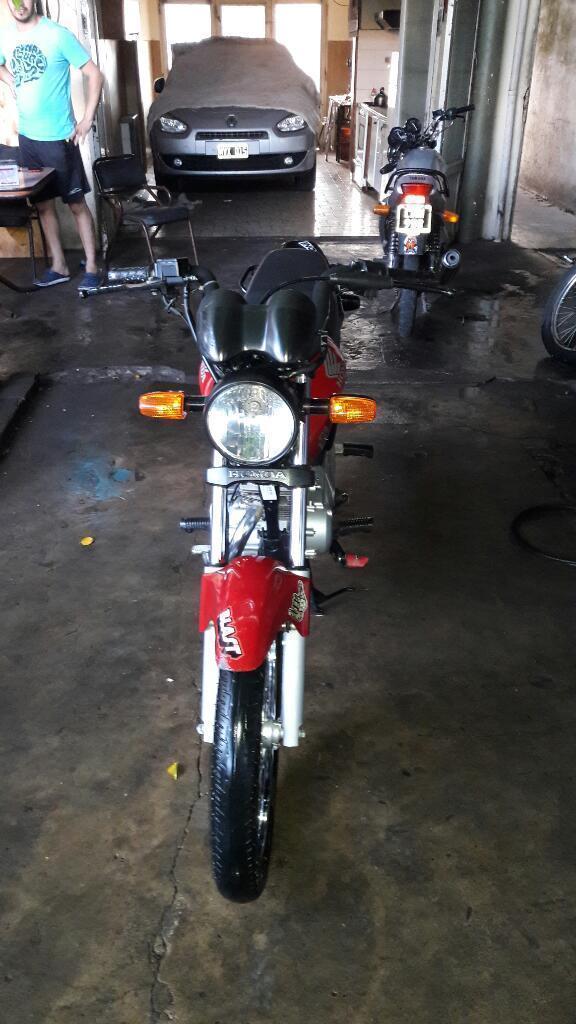 Vendo O Permuto Cg Titan