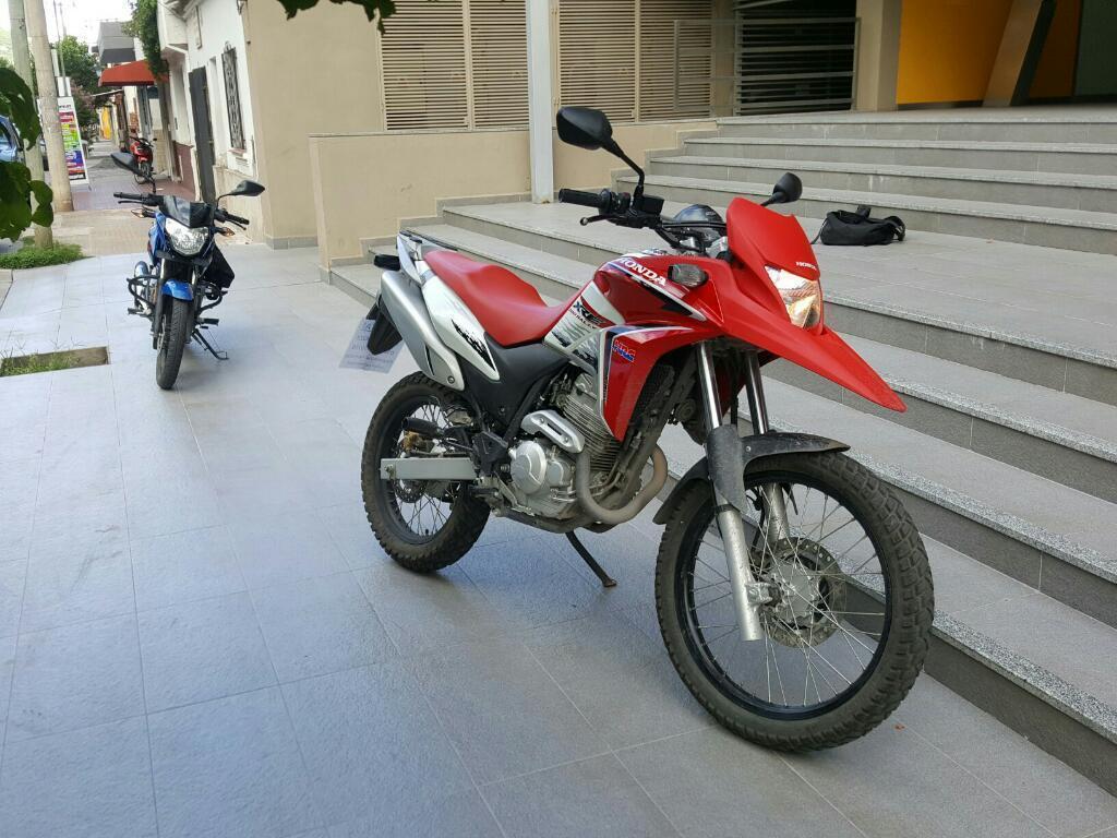 Honda Xre 300 Rally