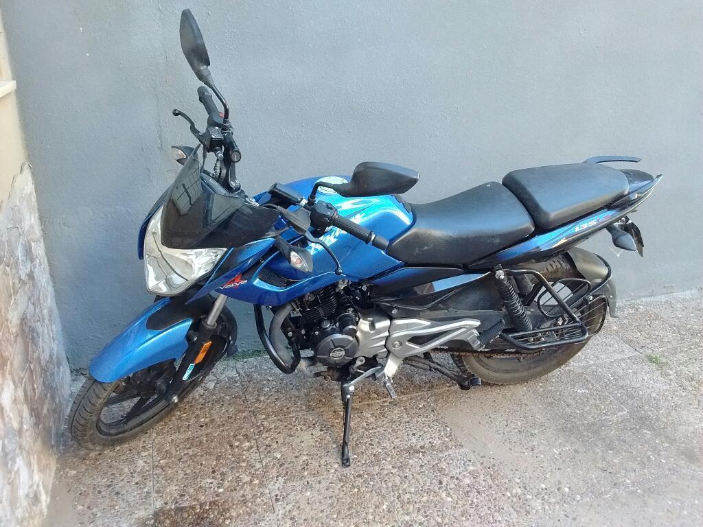 Vendo Rouser 135 con Motor Nuevo