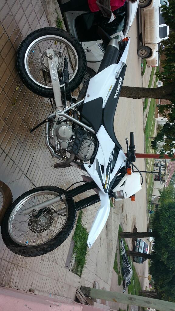 Vendo Honda Tornado 250 Modelo 2006