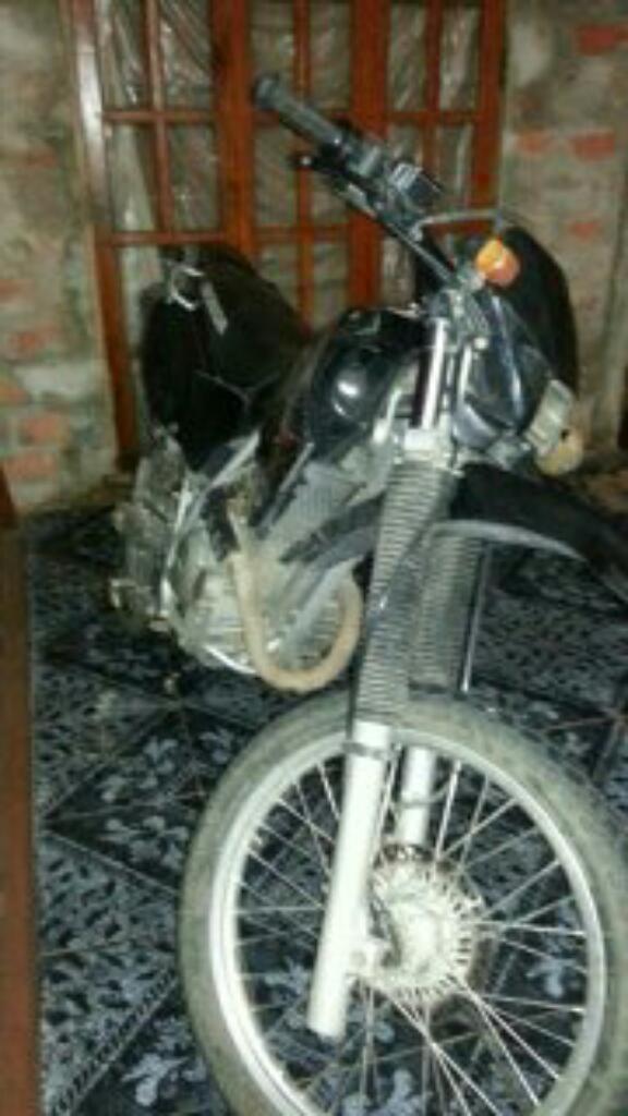 Vendo O Permuto Tornado 2010