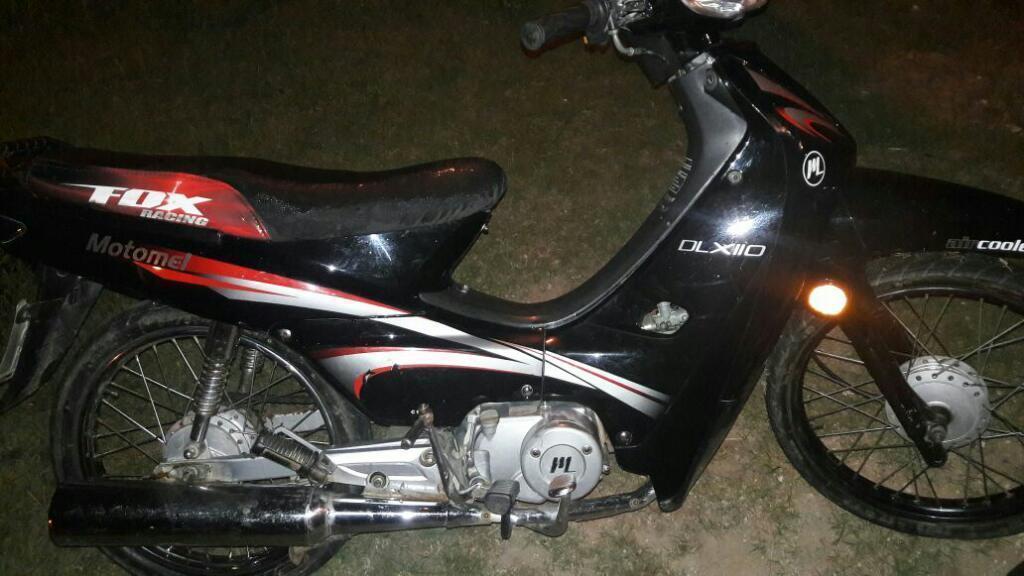 Permuto Xuna Moto con Baul..stylo Motome
