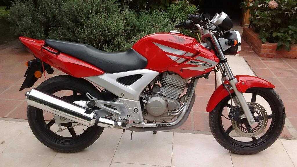 Honda Twister 250 R Exelente Estado
