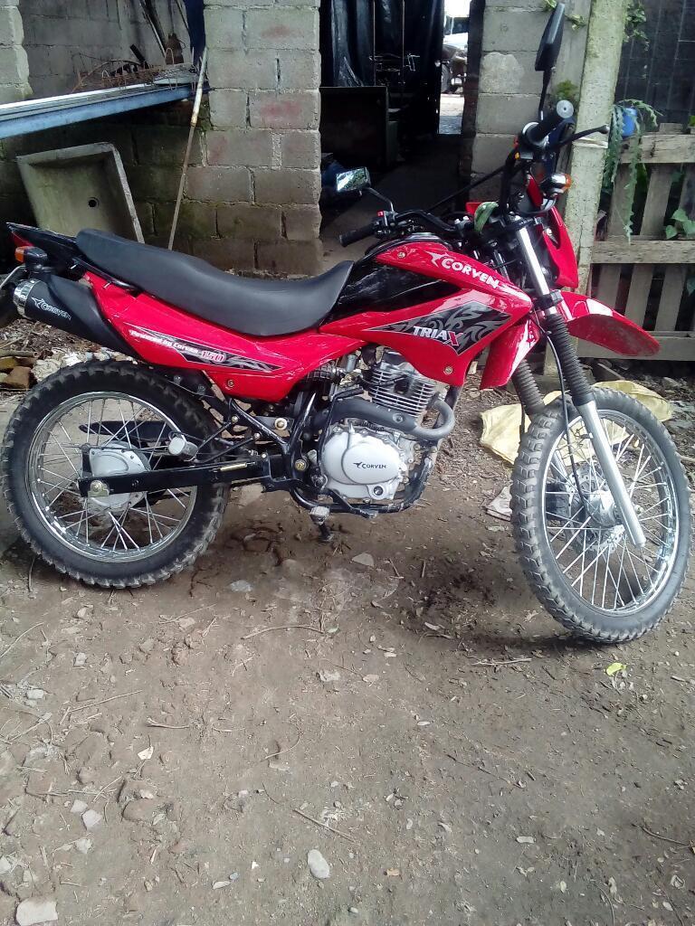 Vendo Moto Corven 150cc Triax