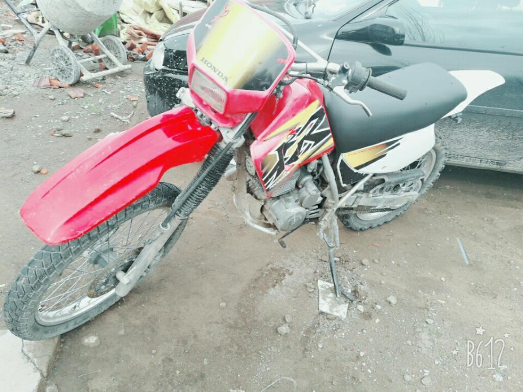 Urgente Vendo Xr200 (no Permuto)