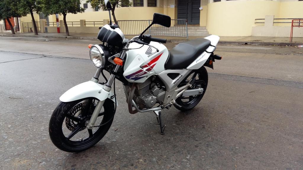 HONDA TWISTER 250 IMPEC , REC. AUTO , FACILIDADES !!!