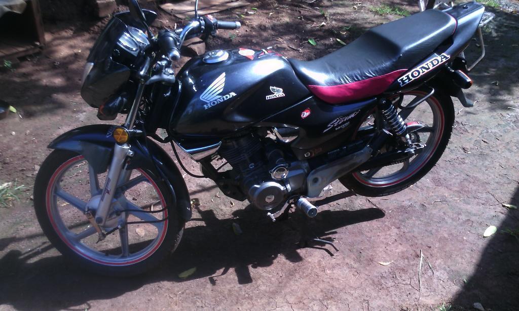 Honda Stron Y 5 Mil X Una Titán