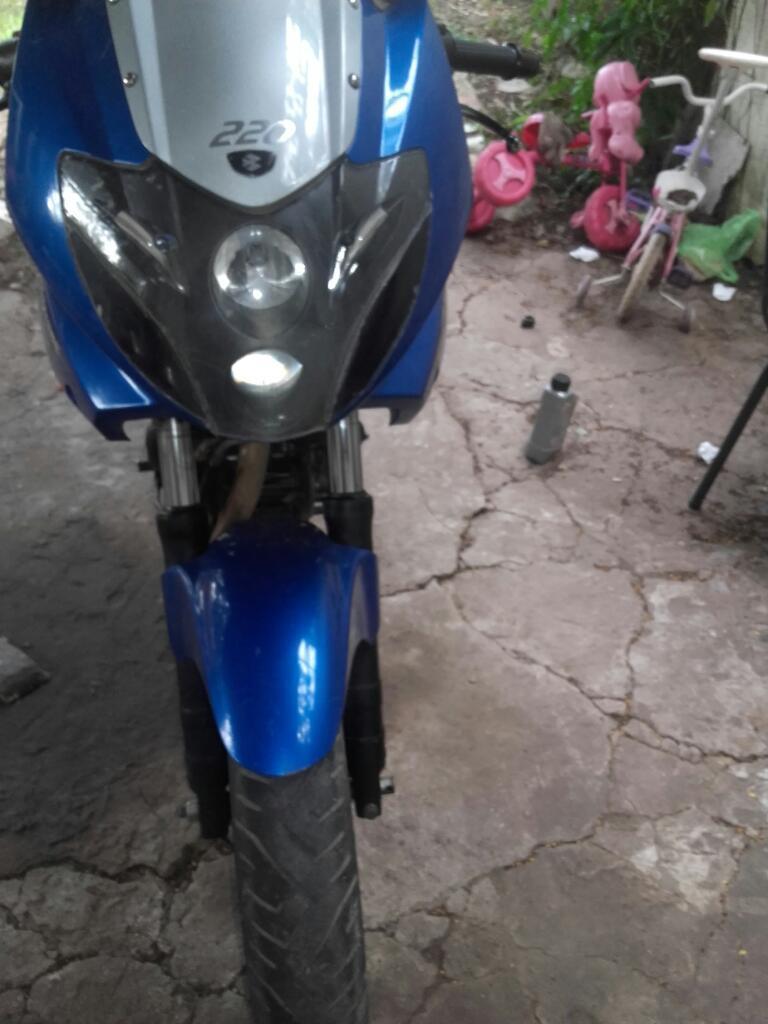 Rouser 220 $22