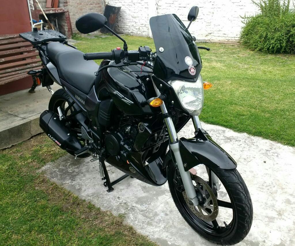 Vendo Yamaha Fz 16 2012 Única!!!