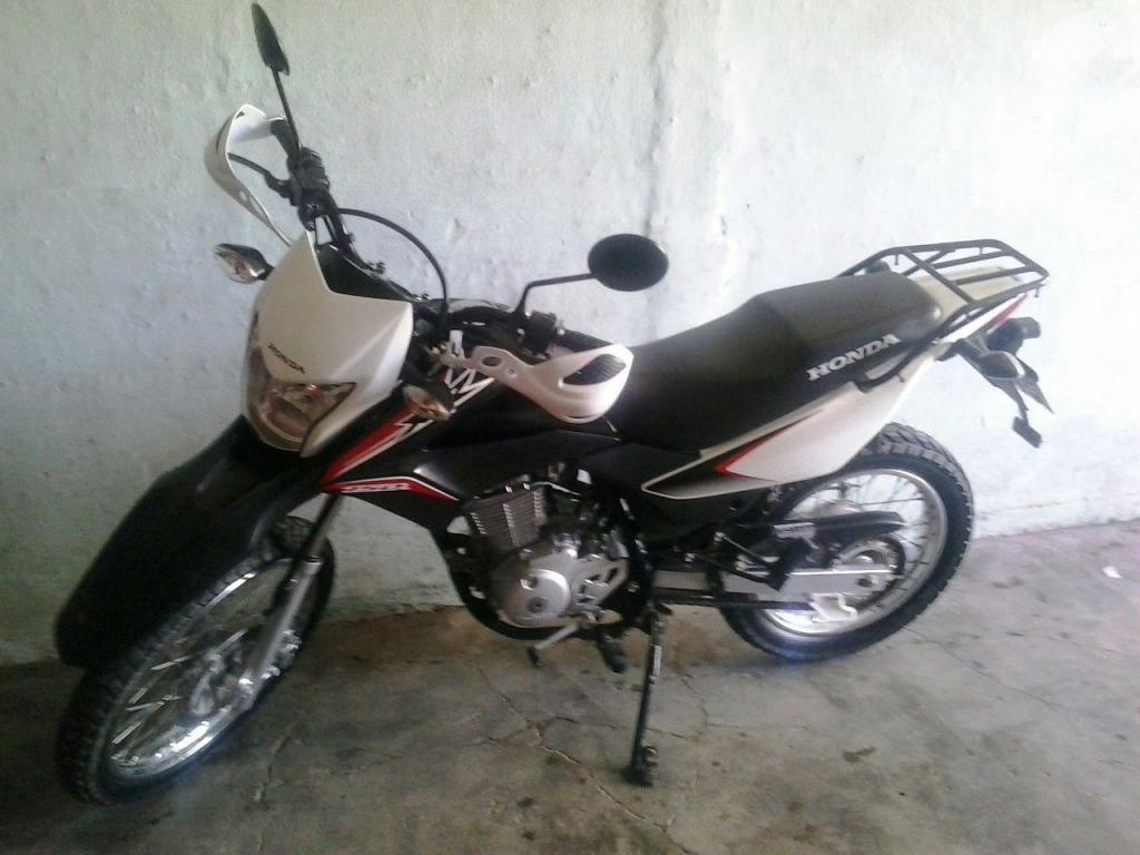 VENDO HONDA XR 150 IMPECABLE 8000KM