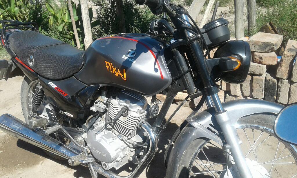 Vendo Moto Zanella 150 M2016a 18000