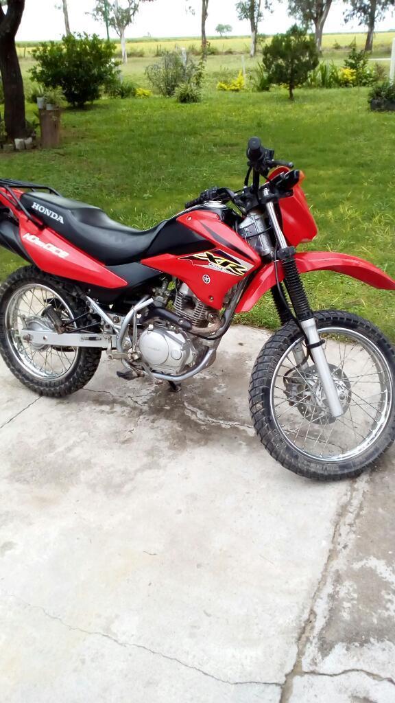 Vendo Moto Honda Xr 125 Excelente Estado