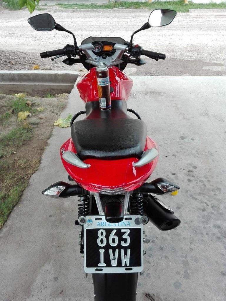 Vendo Bajaj Rouser 135cc Ls Mod 2012