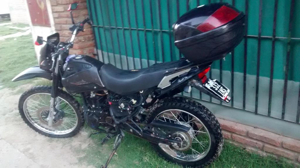 Vendo Motomel Skua 250cc