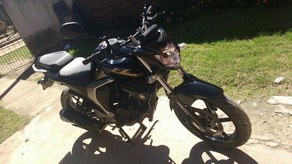 Vendo O Permuto Fz Fi 2016