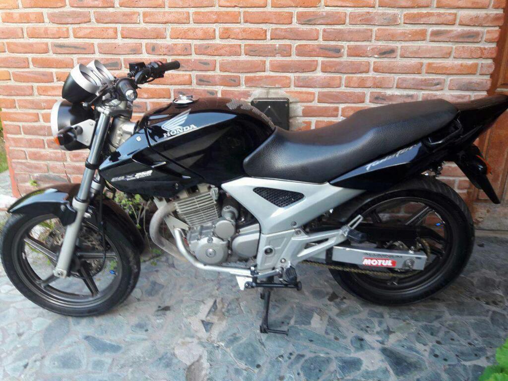 Honda Twister 250 Impecable