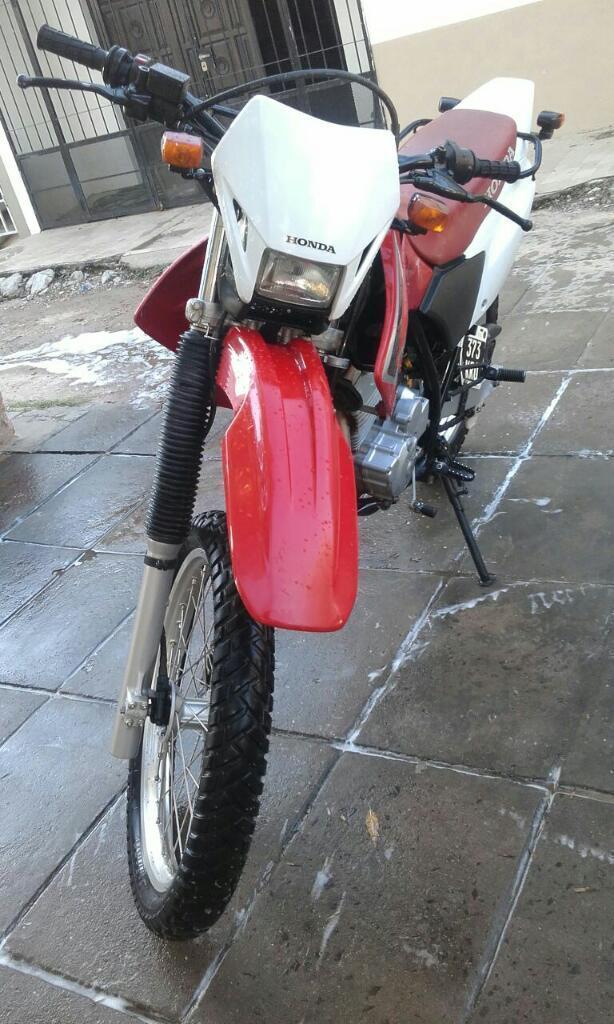 Vendo Honda Tornado 2014 Flamante