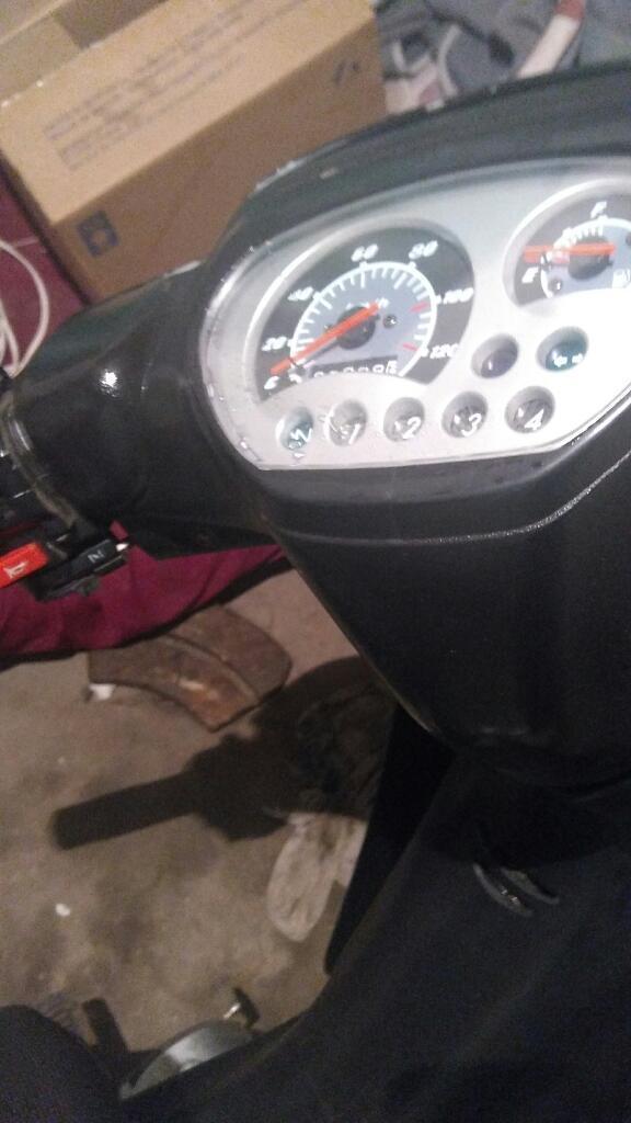 Permuto por Estilo Wave O Alguna Cross