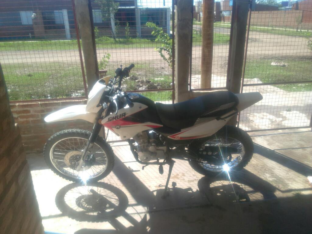 Vendo O Permuto Motomel Skua 150 2014