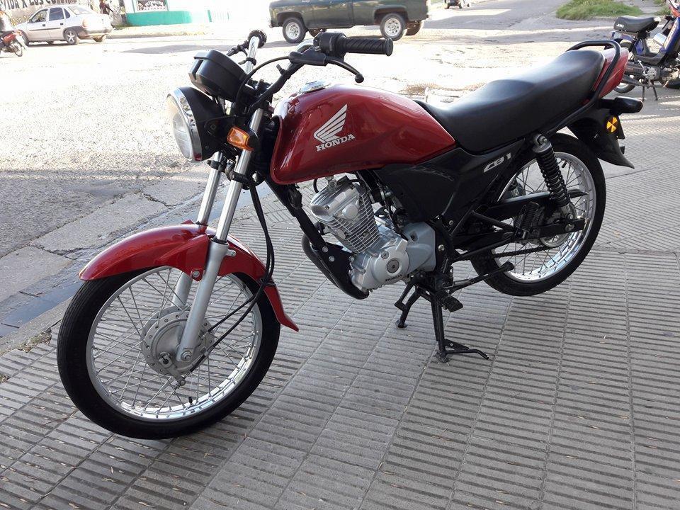 HONDA CB1 125CC MOD 2014 KM 9000