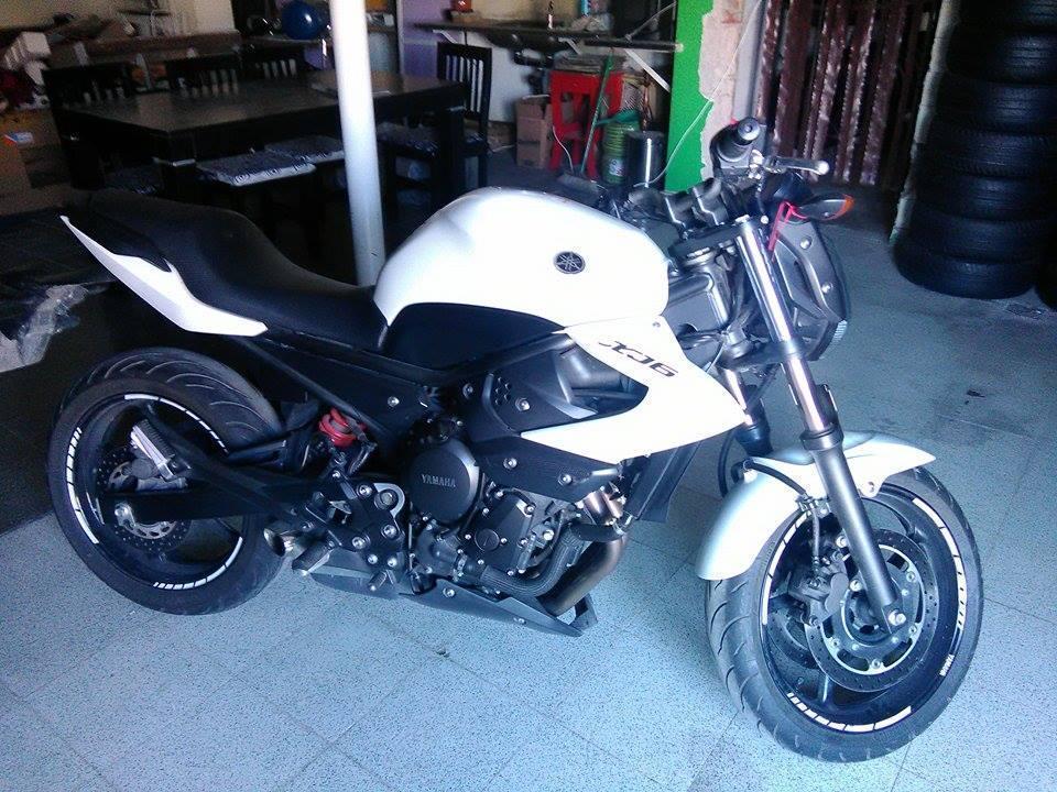 Yamaha XJ6 2011