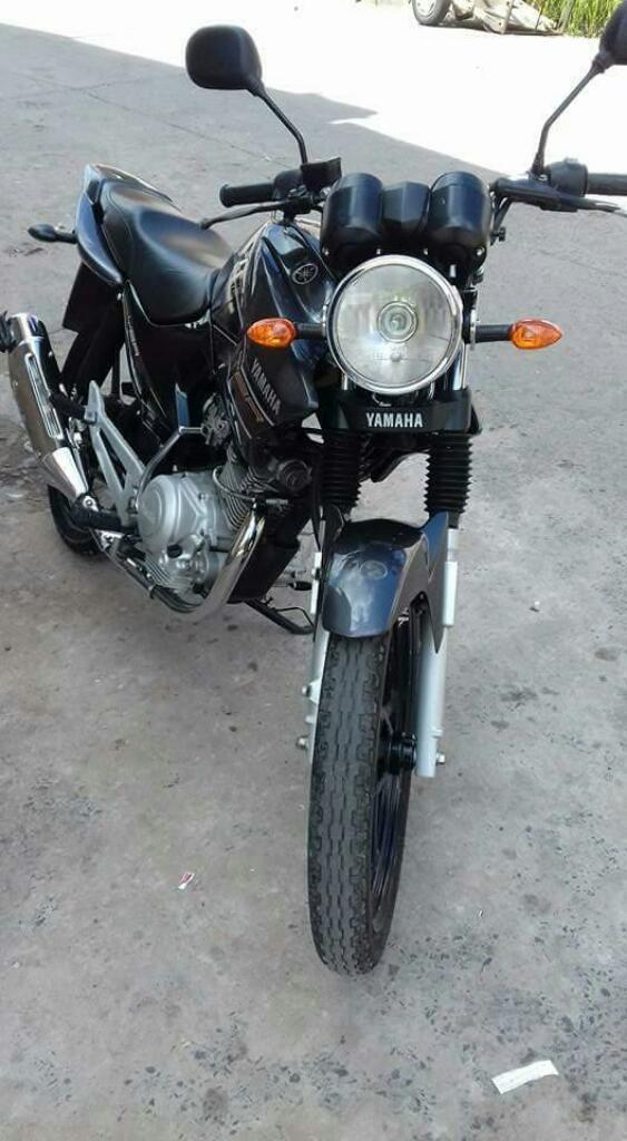 Vendo O Permuto por Otra Moto