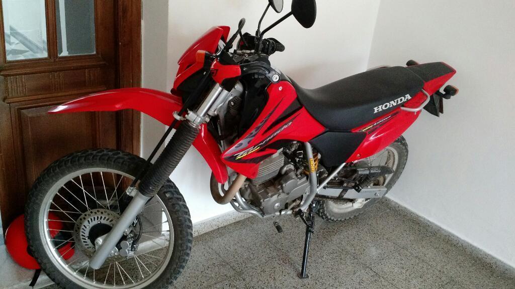 Tornado 2013. Vendo, No Permuto