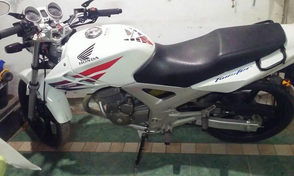 VENDO HONDA TWISTER 250 CBX 2013