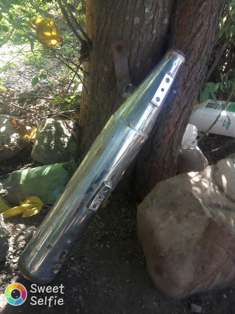 Vendo Caño de Honda Strom 550