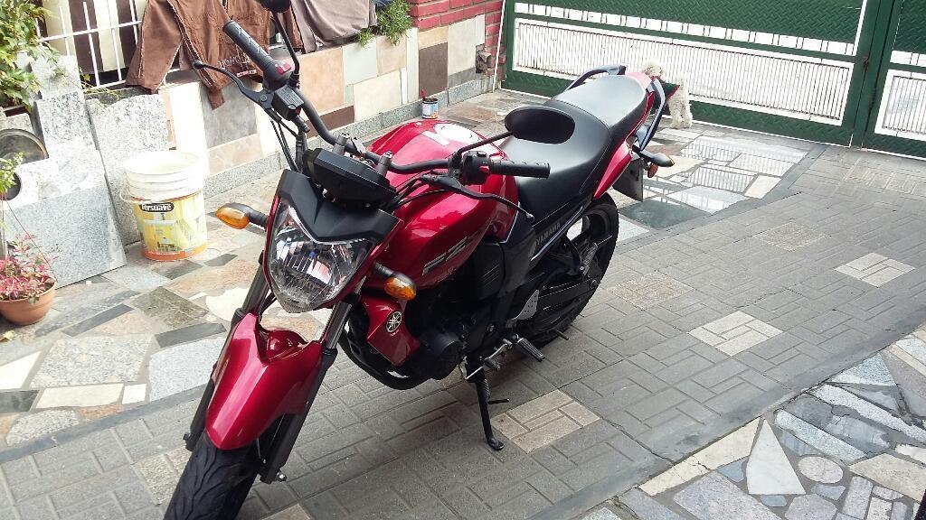 Vendo Moto Yamaha Fz.nueva 2013