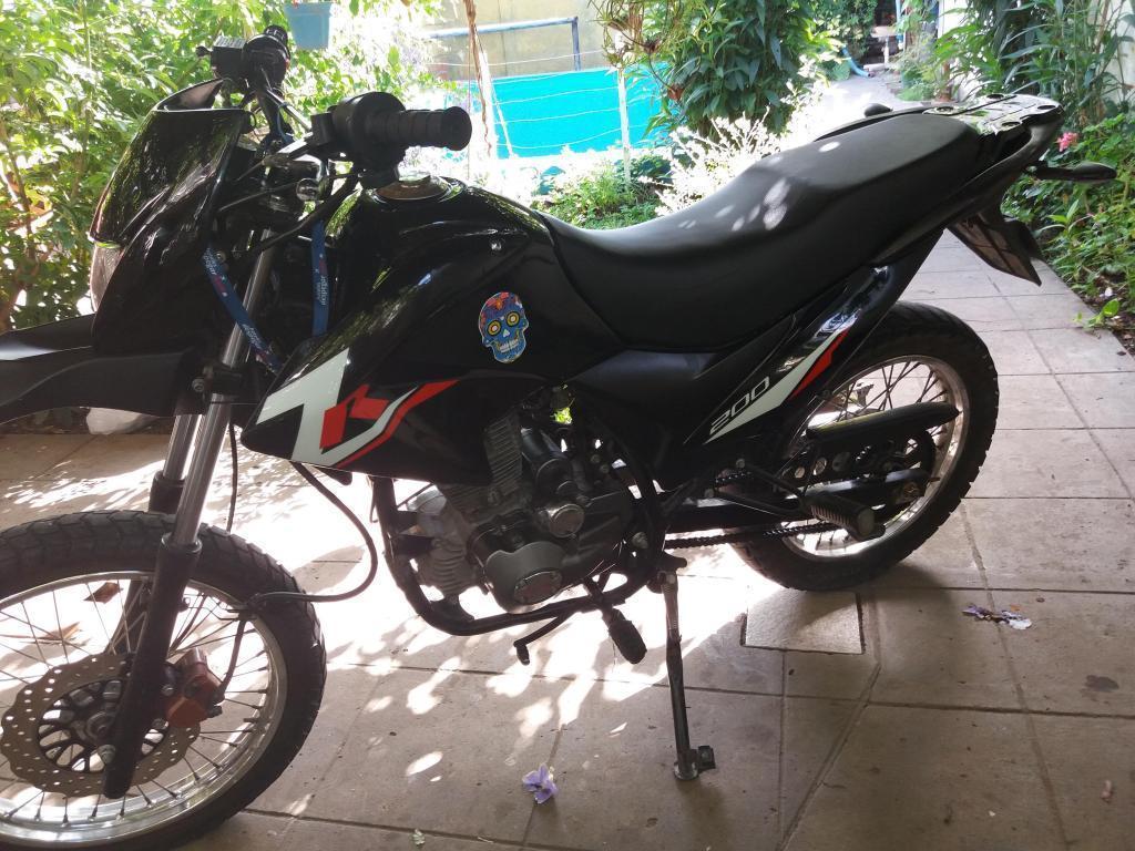 Zanella zr 200 modelo 2014