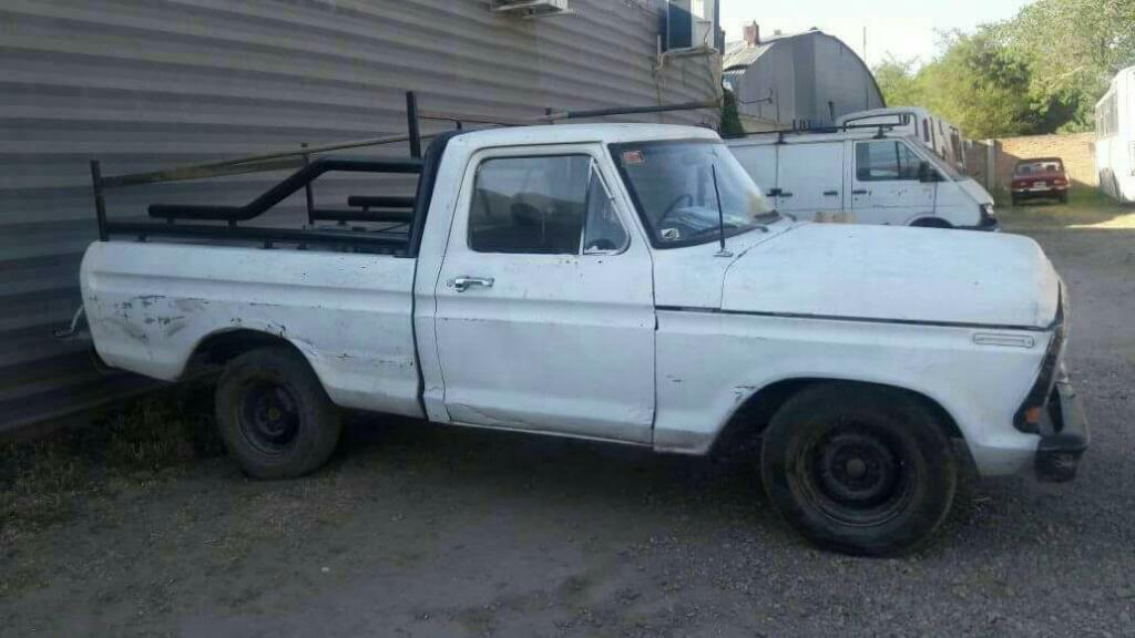 Permuto F100 por Moto de Mi Interes