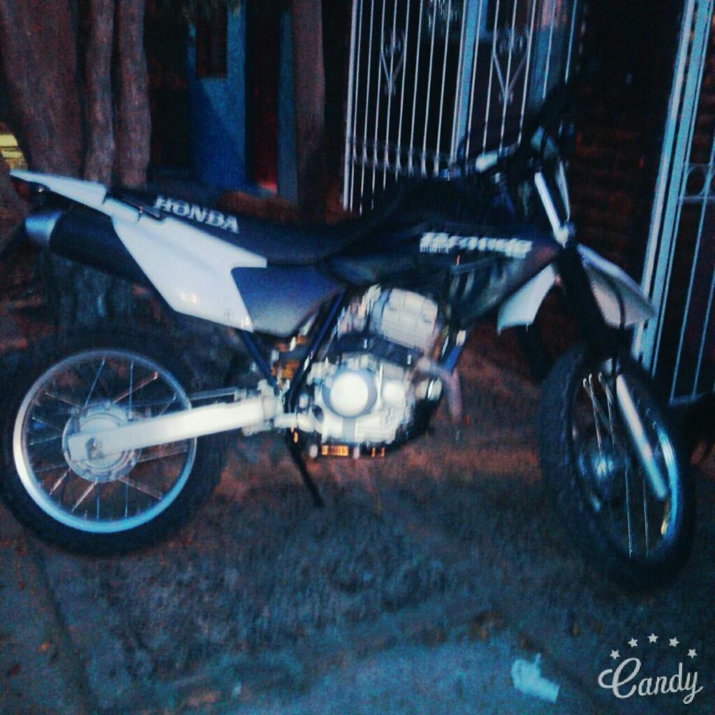 Vendo Honda Tornado