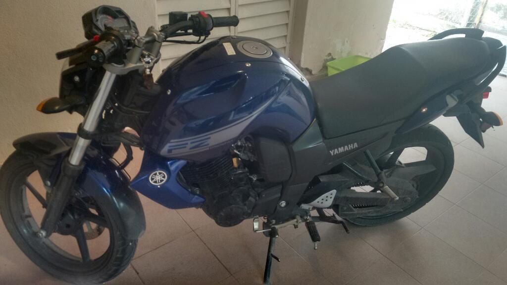 Vendo Moto Fz 2014 a 31000